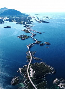 La famosa Strada Atlantica in Norvegia